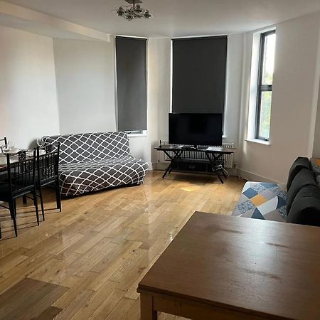 Westciti Chatsworth Road Apartments クロイドン エクステリア 写真