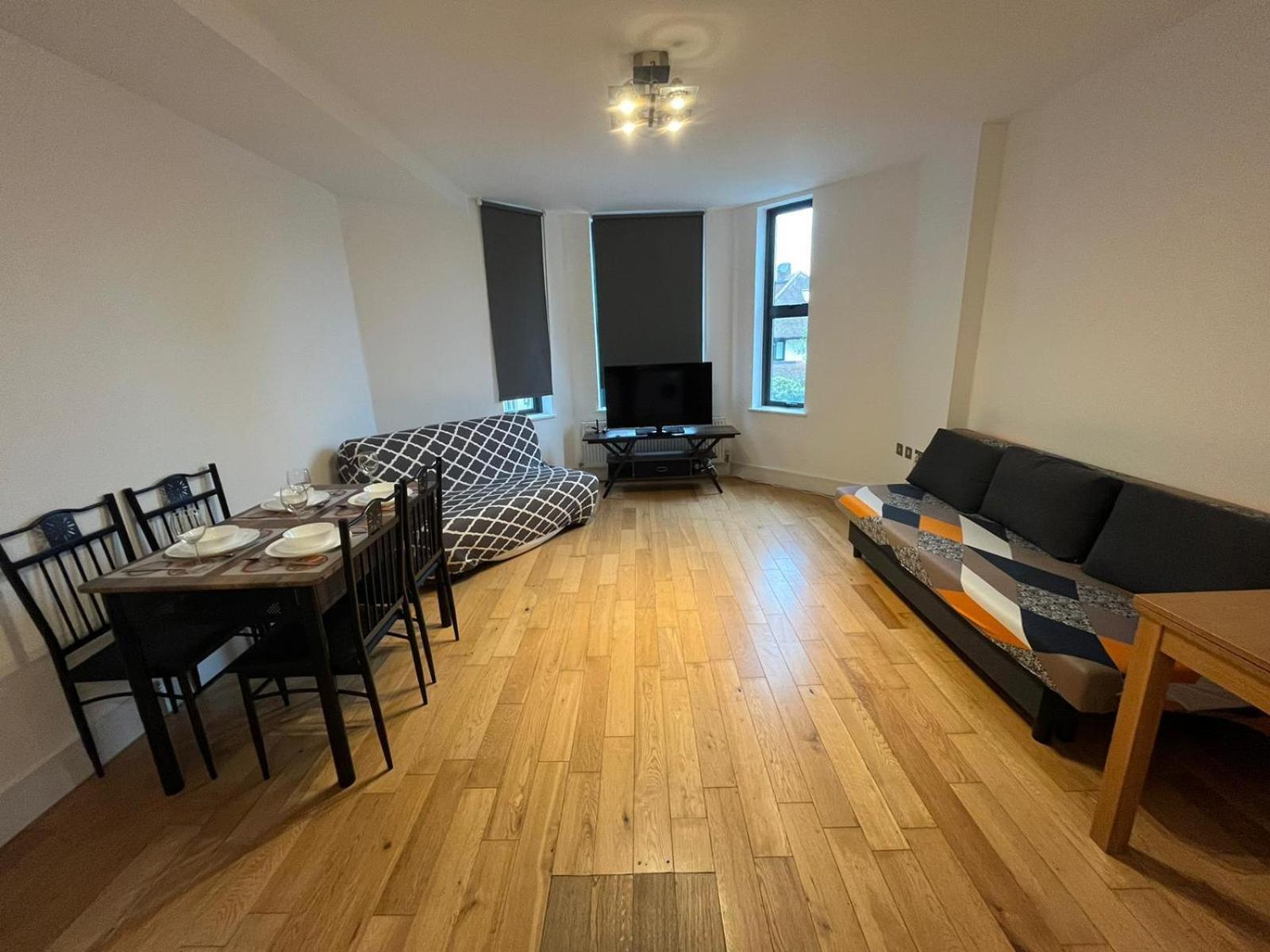 Westciti Chatsworth Road Apartments クロイドン エクステリア 写真