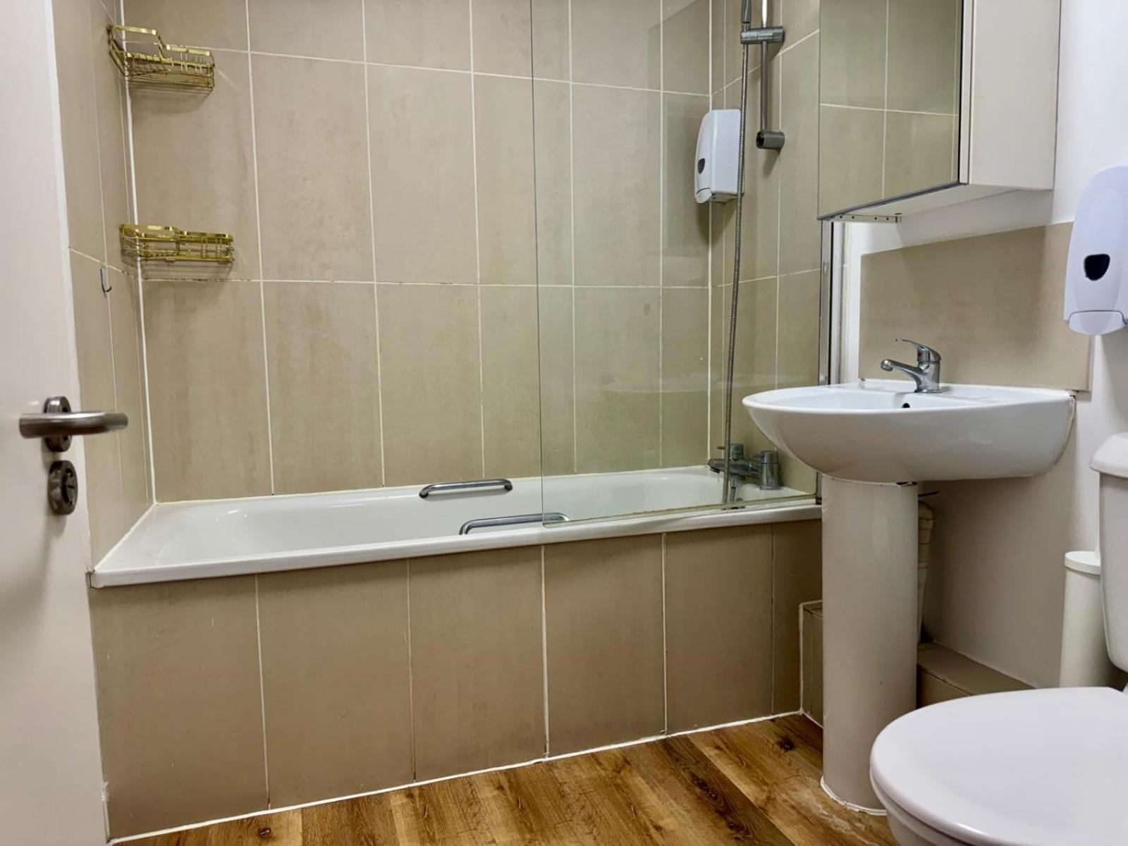 Westciti Chatsworth Road Apartments クロイドン エクステリア 写真