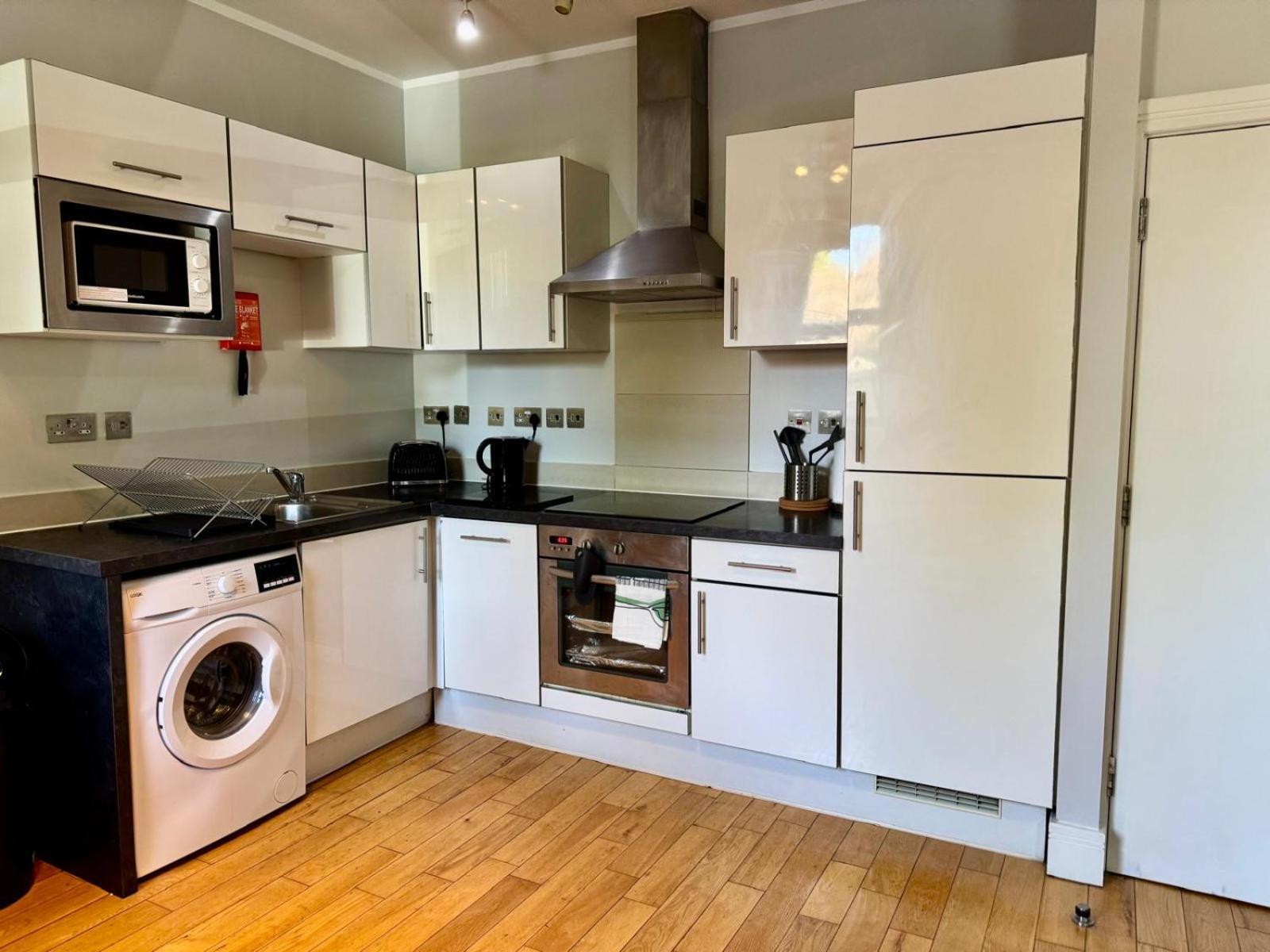 Westciti Chatsworth Road Apartments クロイドン エクステリア 写真