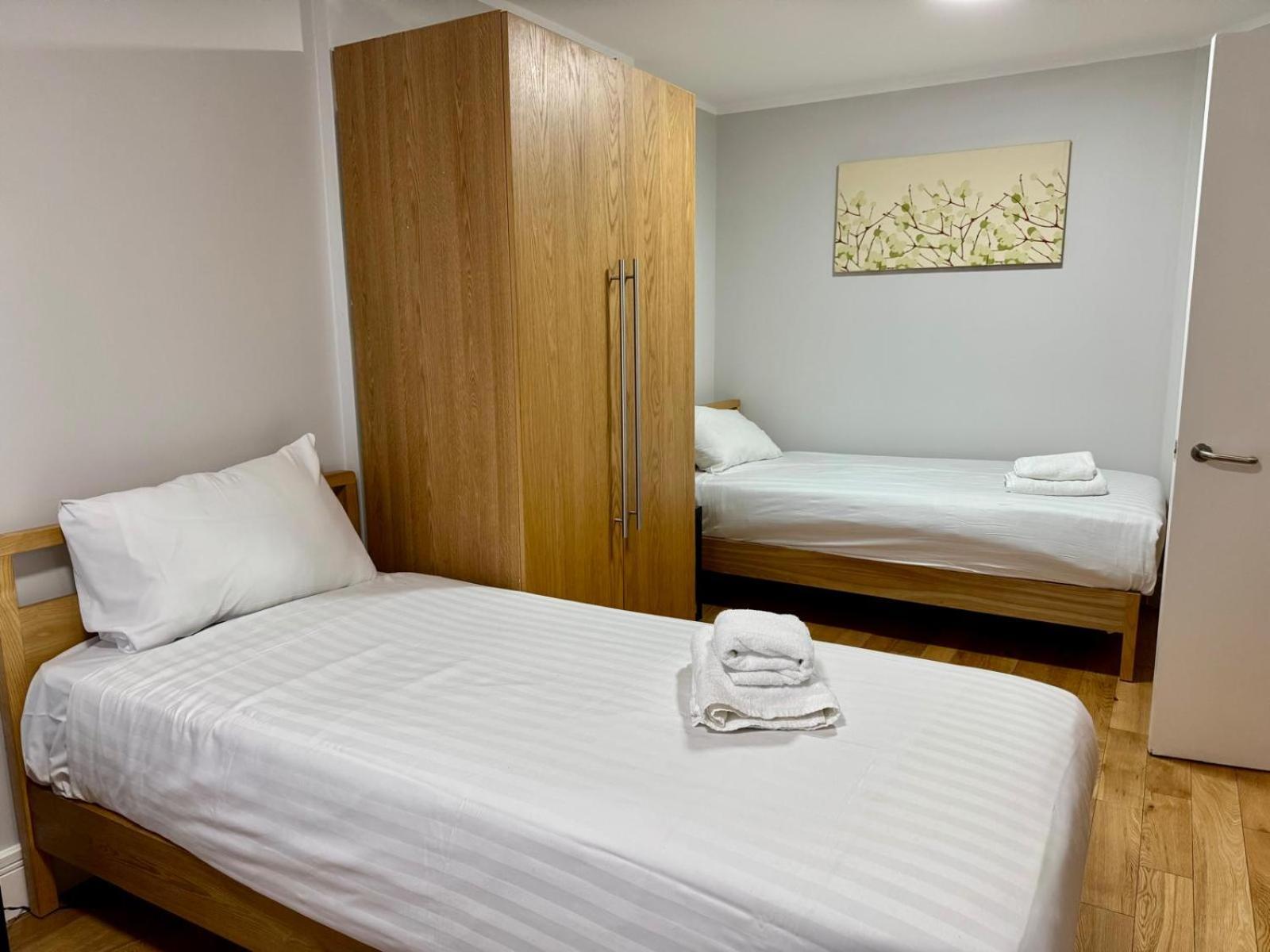 Westciti Chatsworth Road Apartments クロイドン エクステリア 写真