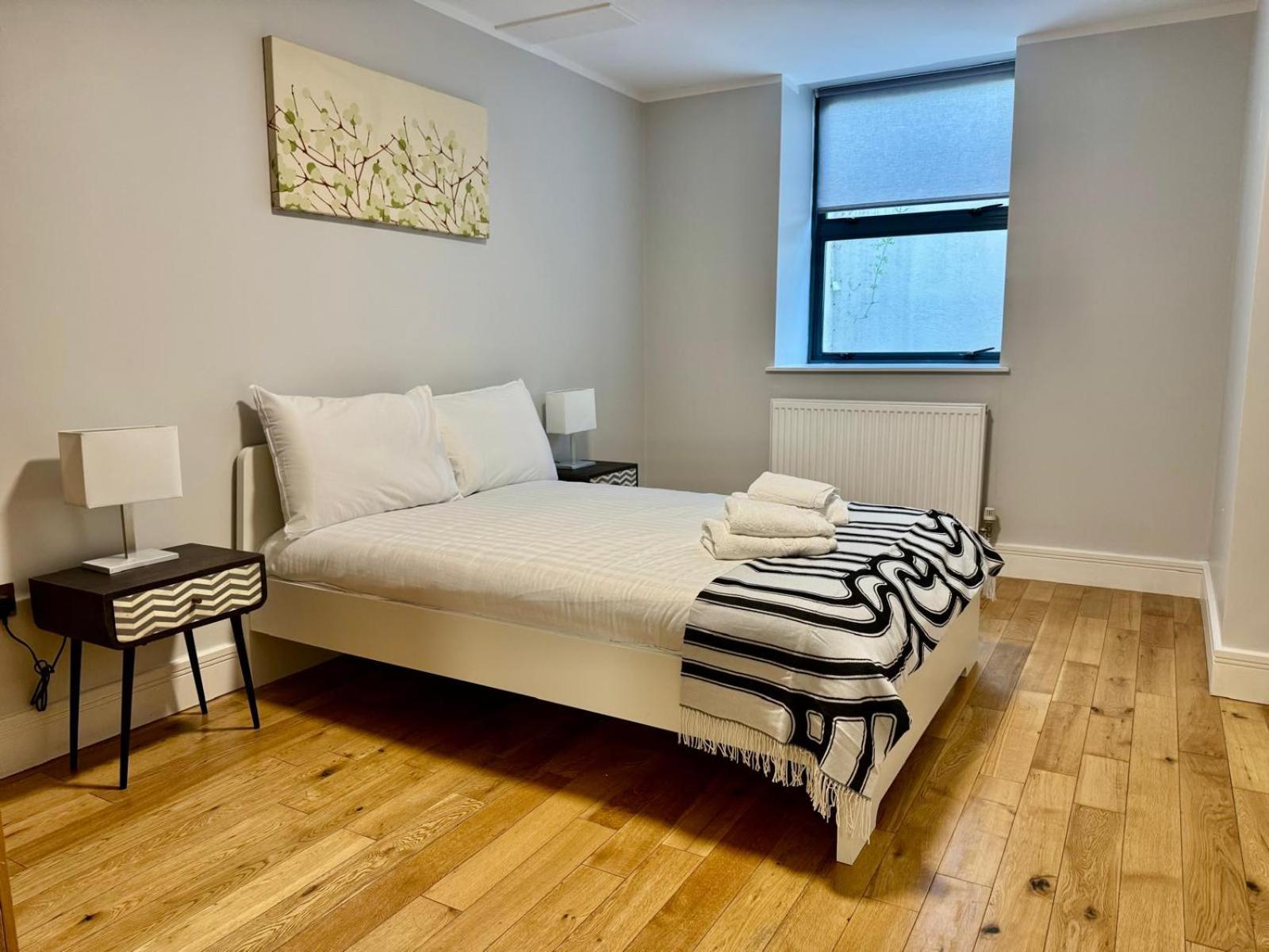 Westciti Chatsworth Road Apartments クロイドン エクステリア 写真